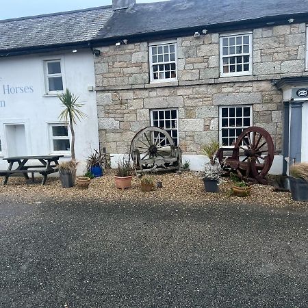 פנזאנס Coach And Horses Inn מראה חיצוני תמונה